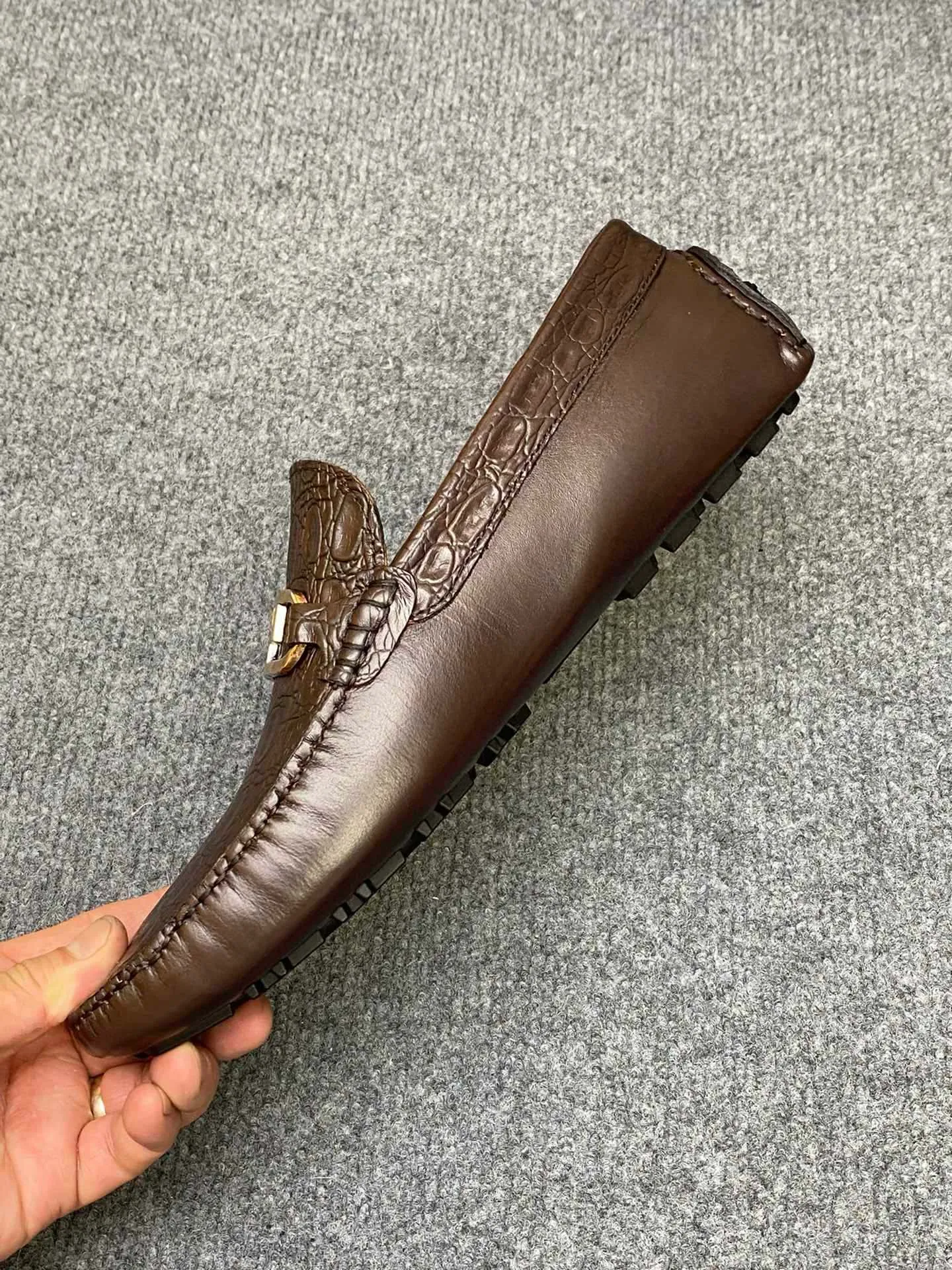 Men's Men's Shoes Men's Men's Shoes 💰700FENDI Fendi Men's Shoes are breathable and comfortable. Original development. Counters copy one to one. Imported cowhide. Niuri. 38 to 44. (can be ordered at 45.46. No returns or exchanges)